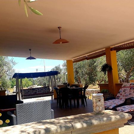 Villa Sargheruoli Монтерони ди Лече Екстериор снимка